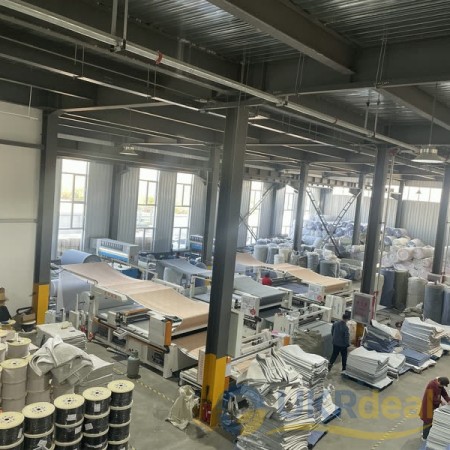 Chinese professional rubber hot water bottle manufacturing factory